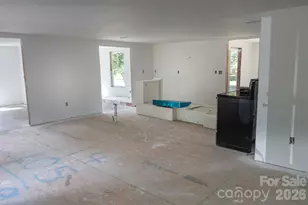3105 Evelyn Cir, Darlington, SC 29540 - Photo 7