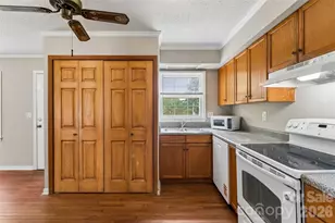 550 Englewood St NE, Concord, NC 28025 - Photo 11