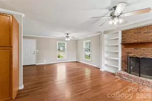 550 Englewood St NE, Concord, NC 28025 - Photo 7