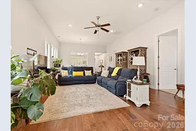 7569 Short Putt Court, Charlotte, NC 28215 - Photo 7