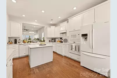 7569 Short Putt Court, Charlotte, NC 28215 - Photo 13
