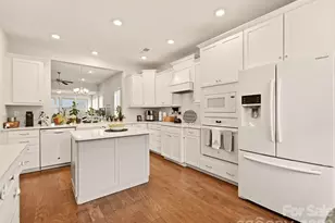 7569 Short Putt Ct, Charlotte, NC 28215 - Photo 13