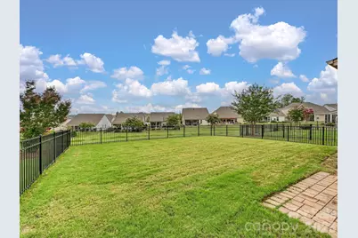 7569 Short Putt Court, Charlotte, NC 28215 - Photo 25