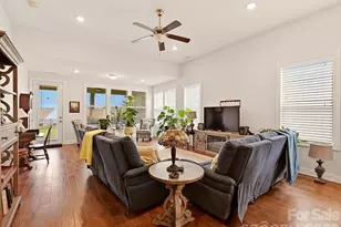 7569 Short Putt Ct, Charlotte, NC 28215 - Photo 5
