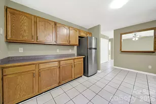 1805 Lillian Ln, Fort Mill, SC 29708 - Photo 11