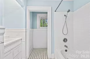 18 Westover Dr, Asheville, NC 28801 - Photo 15