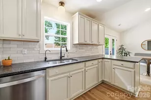 1556 Meadow Glen Ln, Rock Hill, SC 29730 - Photo 13