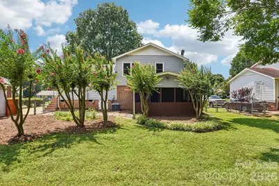 318 Red Roan Place, Charlotte, NC 28215 - Photo 41
