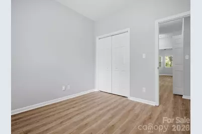 607 Oakbluff Circle, Charlotte, NC 28216 - Photo 19