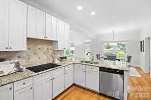 5232 Colony Rd, Charlotte, NC 28226 - Photo 23