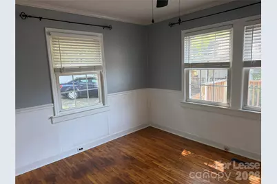 512 W 8th Avenue, Gastonia, NC 28052 - Photo 11
