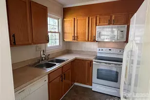 512 W 8th Ave, Gastonia, NC 28052 - Photo 7