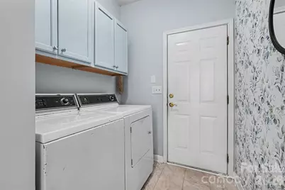12034 Hampton Place Drive, Charlotte, NC 28269 - Photo 31
