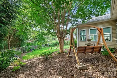 12034 Hampton Place Drive, Charlotte, NC 28269 - Photo 33