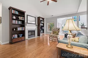 12034 Hampton Pl Dr, Charlotte, NC 28269 - Photo 5