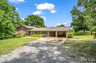 72 McEntire Rd, Tryon, NC 28782 - Photo 3