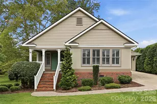 18 Creekside Way, Asheville, NC 28804 - Photo 1