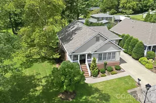 18 Creekside Way, Asheville, NC 28804 - Photo 5