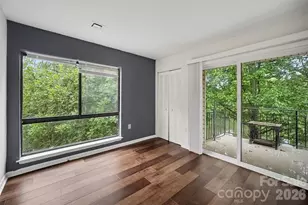 4902 Spring Lake Dr, Charlotte, NC 28212 - Photo 7