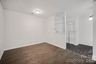 4902 Spring Lake Dr, Charlotte, NC 28212 - Photo 5