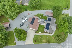 2906 Jonathan Creek Rd, Waynesville, NC 28785 - Photo 17