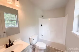 704 Morningside Dr, Mount Holly, NC 28120 - Photo 17