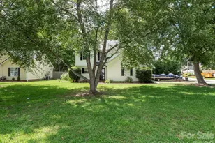 3015 Queensdale Dr, Monroe, NC 28110 - Photo 5