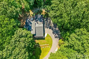 70 Promised Ridge Dr, Hendersonville, NC 28791 - Photo 3