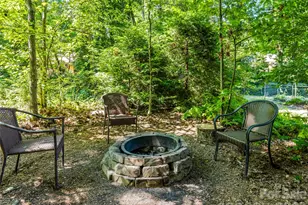 70 Promised Ridge Dr, Hendersonville, NC 28791 - Photo 37