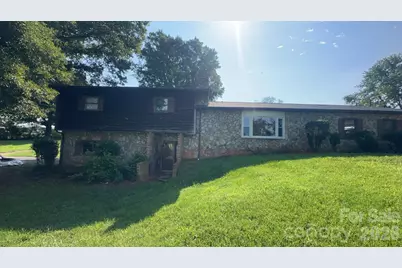 4294 Horseshoe Bend Road, Hudson, NC 28638 - Photo 1