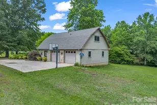 90 McEntire Rd, Tryon, NC 28782 - Photo 3