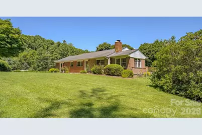 2150 Nc 80 Highway, Bakersville, NC 28705 - Photo 37