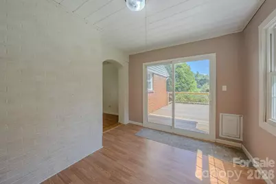 2150 Nc 80 Highway, Bakersville, NC 28705 - Photo 15