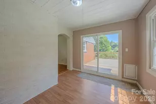 2150 Nc 80 Hwy, Bakersville, NC 28705 - Photo 15