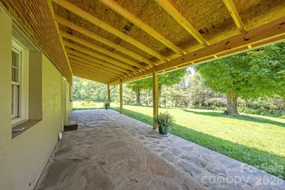 2150 Nc 80 Highway, Bakersville, NC 28705 - Photo 29