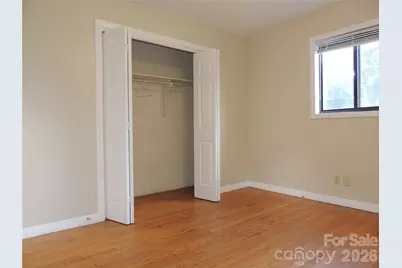 409 East K Street E, Newton, NC 28658 - Photo 13