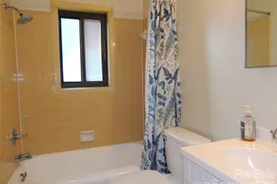 409 East K Street E, Newton, NC 28658 - Photo 15