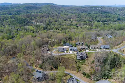 R5 Curtain Bluff, Hendersonville, NC 28791 - Photo 9
