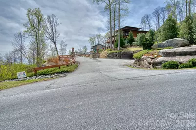R5 Curtain Bluff, Hendersonville, NC 28791 - Photo 3
