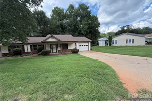 242 Eastwood Village Dr, Bostic, NC 28018 - Photo 37