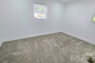 513 E Ohio Ave, Bessemer City, NC 28016 - Photo 25