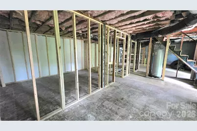 513 E Ohio Avenue, Bessemer City, NC 28016 - Photo 39