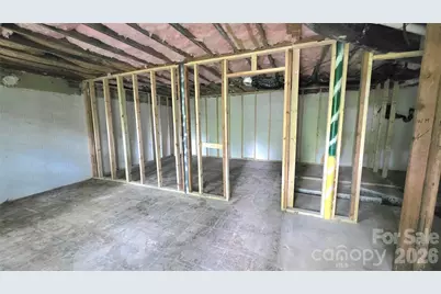513 E Ohio Avenue, Bessemer City, NC 28016 - Photo 35