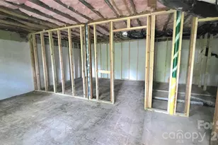 513 E Ohio Ave, Bessemer City, NC 28016 - Photo 35