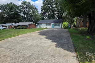 513 E Ohio Ave, Bessemer City, NC 28016 - Photo 5