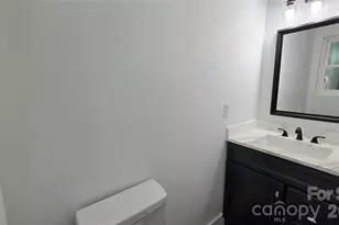 513 E Ohio Ave, Bessemer City, NC 28016 - Photo 33