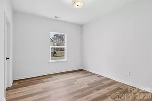 5226 Hickory Ln, Charlotte, NC 28216 - Photo 19