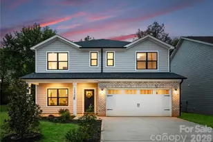 5226 Hickory Ln, Charlotte, NC 28216 - Photo 1