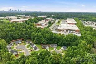 5205 Windy Valley Dr, Charlotte, NC 28208 - Photo 13
