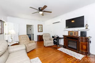 12173 Old Douglass Rd, Blackstock, SC 29014 - Photo 25